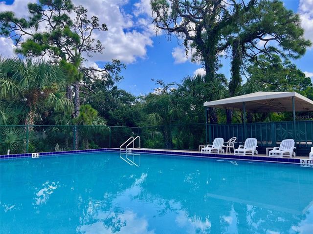 984 SUNRIDGE DRIVE J3, Sarasota, FL 34234