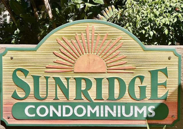 984 SUNRIDGE DRIVE J3, Sarasota, FL 34234