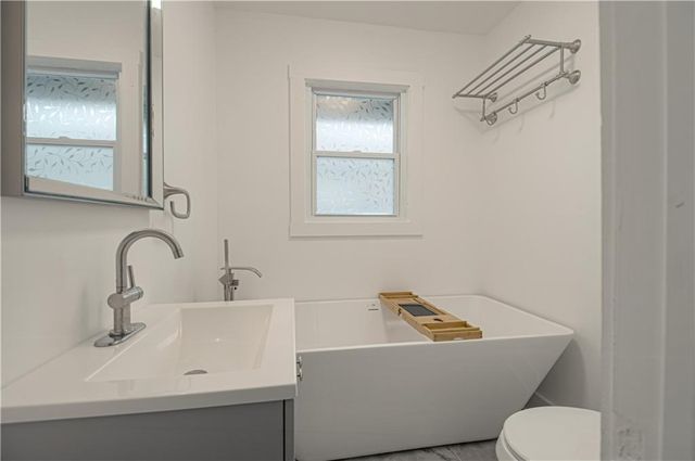 3021 FARROW Avenue, Kansas City, KS 66104