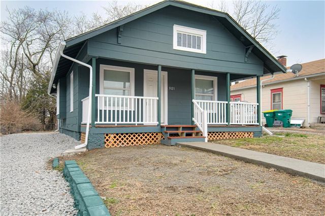 3021 FARROW Avenue, Kansas City, KS 66104