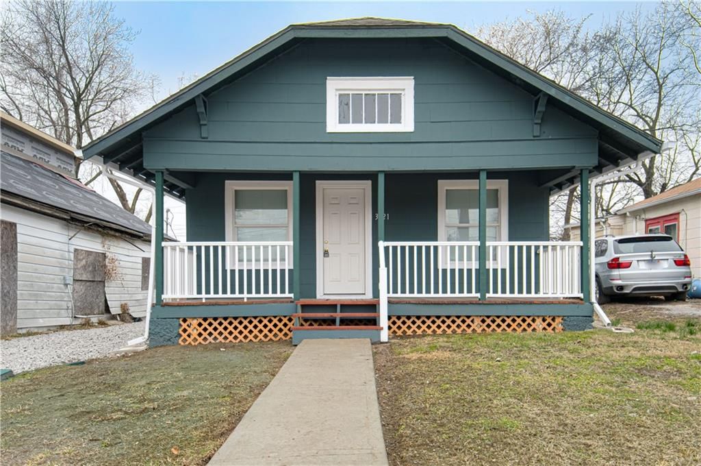 3021 FARROW Avenue, Kansas City, KS 66104