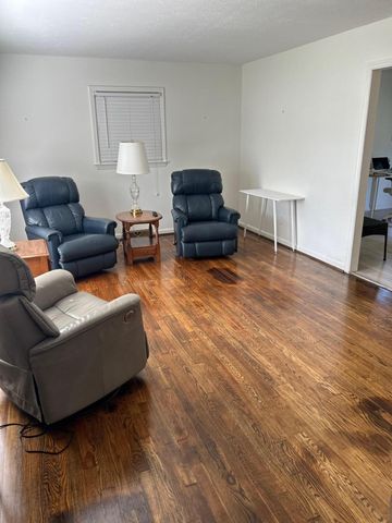 182 Bourbon Hills Drive, Paris, KY 40361