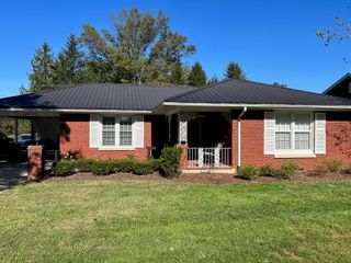 182 Bourbon Hills Drive, Paris, KY 40361