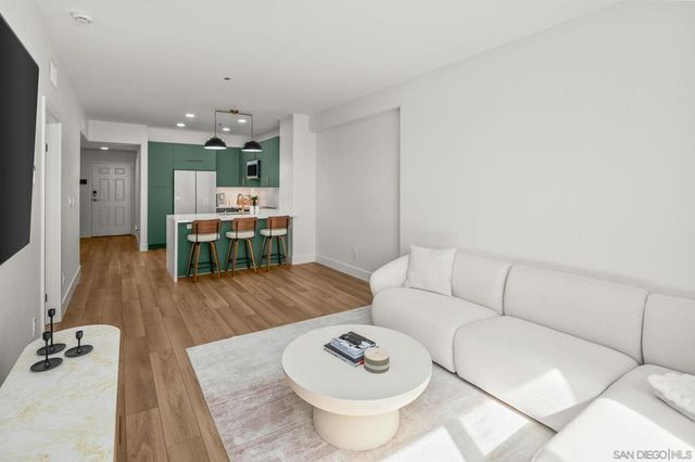 350 K St 514, San Diego, CA 92101