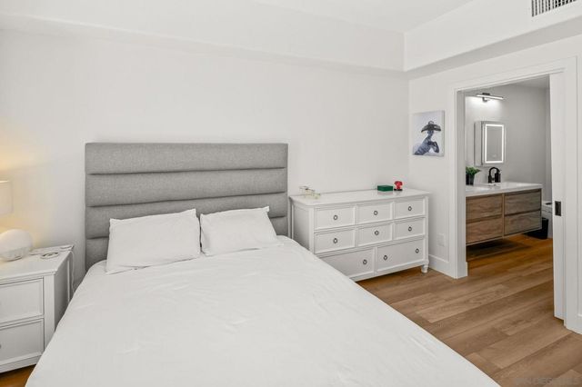 350 K St 514, San Diego, CA 92101