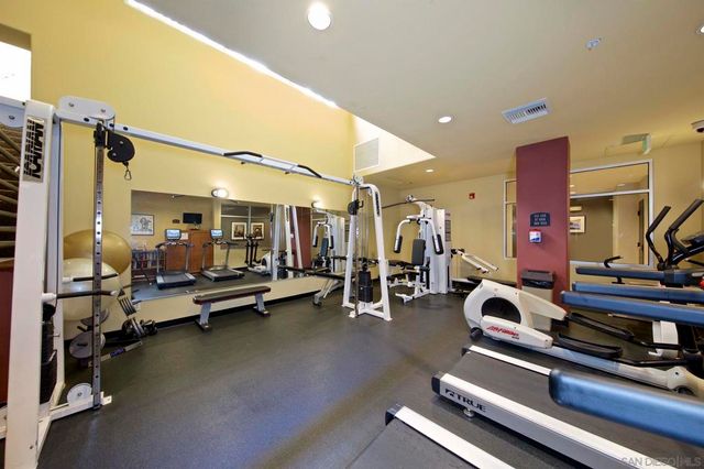 350 K St 514, San Diego, CA 92101