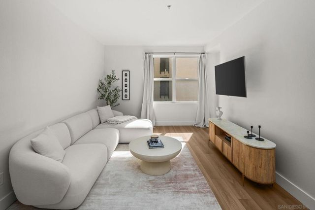350 K St 514, San Diego, CA 92101