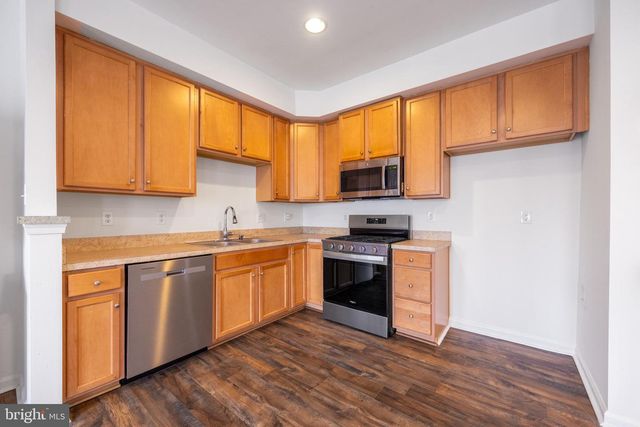 11 PANFILI LN, Hamilton, NJ 08610