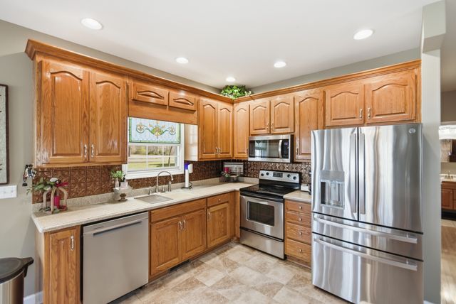 139 Limestone Rd, Elora, TN 37328