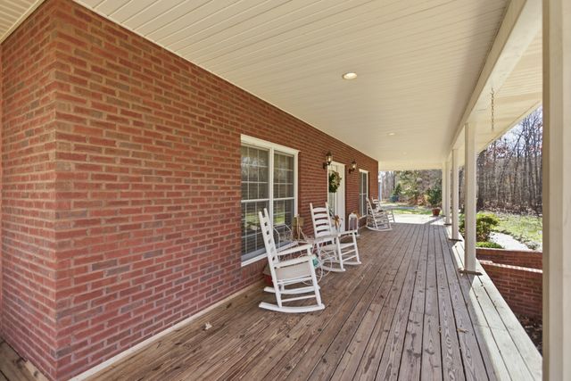 139 Limestone Rd, Elora, TN 37328