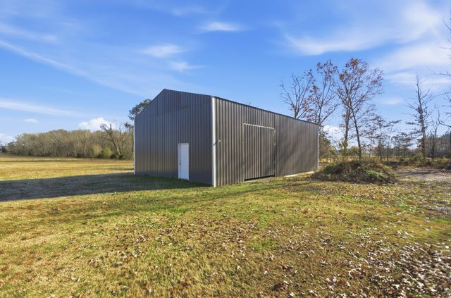 139 Limestone Rd, Elora, TN 37328