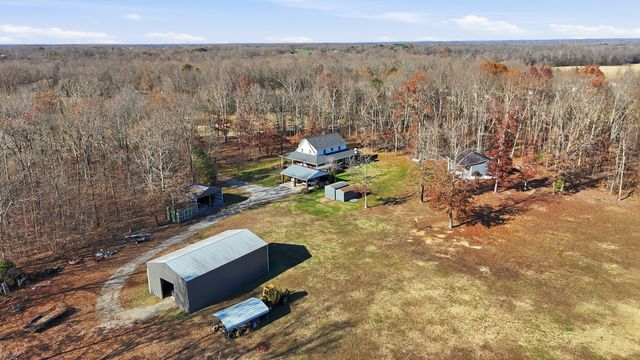 139 Limestone Rd, Elora, TN 37328