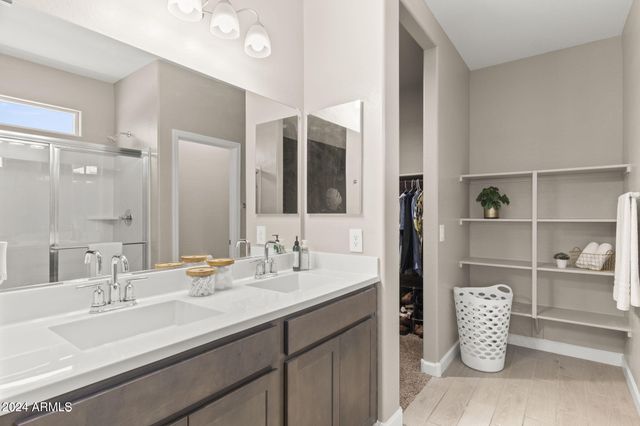 10619 S 54TH Drive, Laveen, AZ 85339