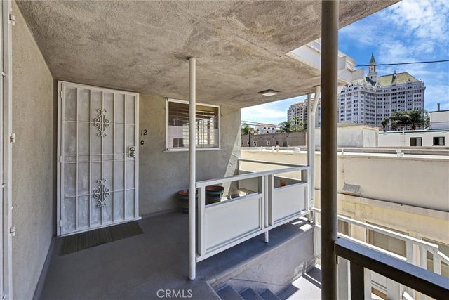 68 Lime Avenue 12, Long Beach, CA 90802