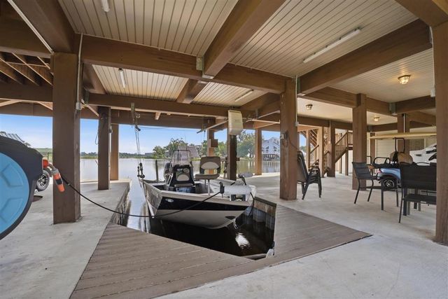 1115 Point, Sulphur, LA 70665