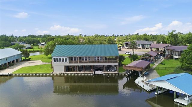 1115 Point, Sulphur, LA 70665
