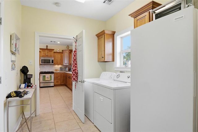 1115 Point, Sulphur, LA 70665