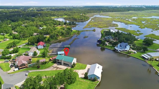 1115 Point, Sulphur, LA 70665