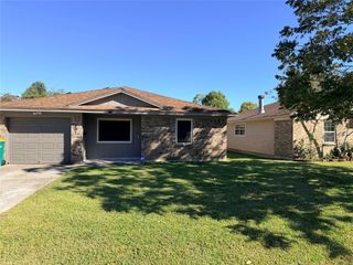 801 Hudler Street, La Marque, TX 77568