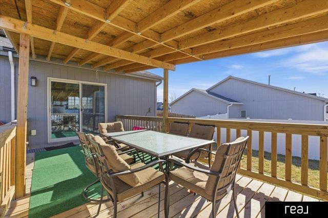 15014 S 19th Street, Bellevue, NE 68123