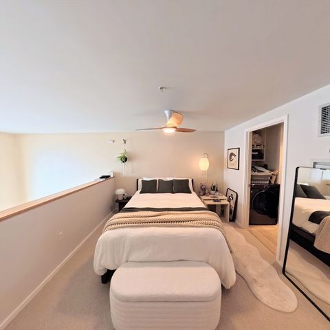 1 Earhart Street 704, Cambridge, MA 02141