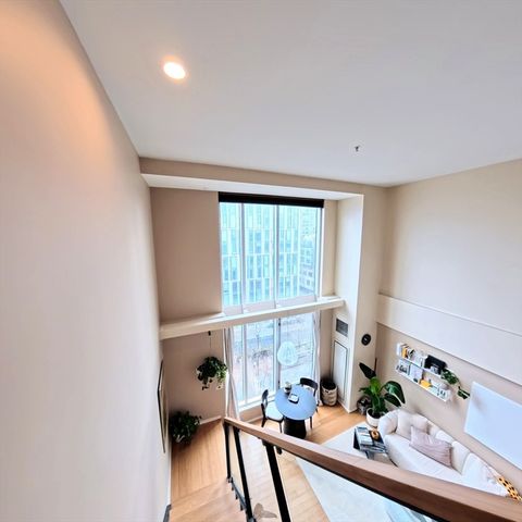 1 Earhart Street 704, Cambridge, MA 02141