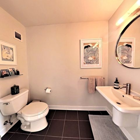 1 Earhart Street 704, Cambridge, MA 02141