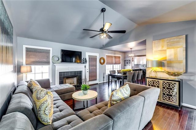 6282 Fairoaks Place, Douglasville, GA 30135