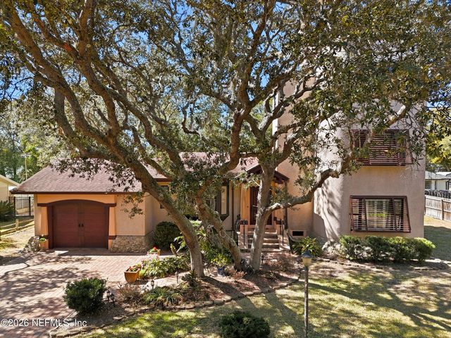 10 LYDIA Lane, St. Augustine, FL 32080