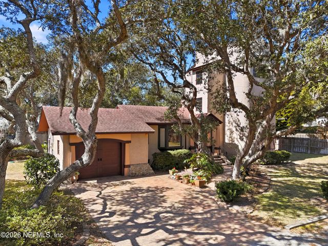 10 LYDIA Lane, St. Augustine, FL 32080