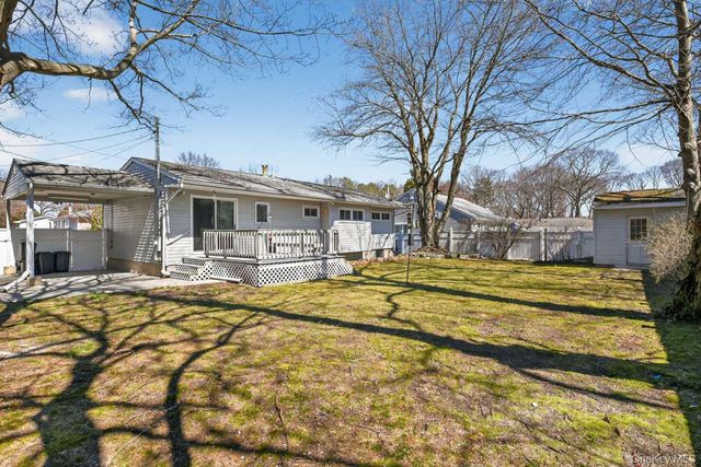 4 Jane Street, Selden, NY 11784