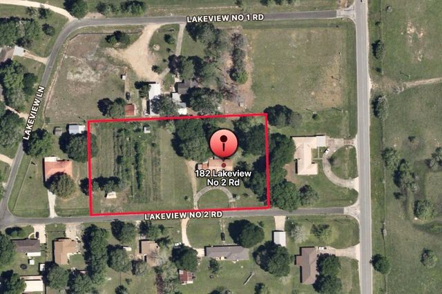 182 Lakeview 2 Road, El Campo, TX 77437