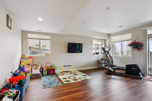 10560 Ladera Drive, Lone Tree, CO 80124