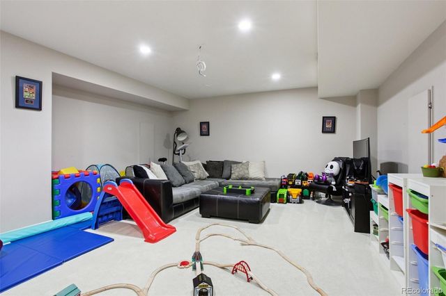 10560 Ladera Drive, Lone Tree, CO 80124