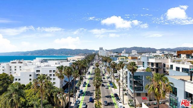 1755 Ocean Avenue 303, Santa Monica, CA 90401
