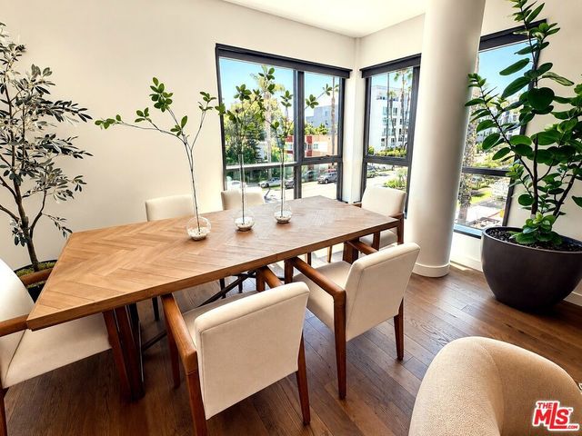 1755 Ocean Avenue 303, Santa Monica, CA 90401