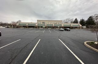 9008 Cline Avenue, Highland, IN 46322