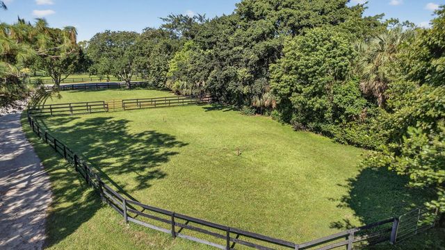 852 Cindy Drive, Wellington, FL 33414