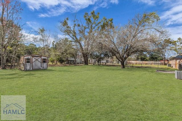 121 Deerwood Court, Hinesville, GA 31313