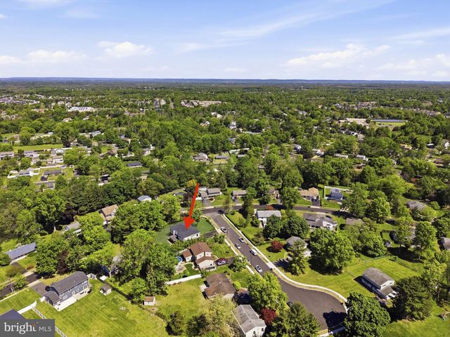 3 TYNE S, Kendall Park, NJ 08824