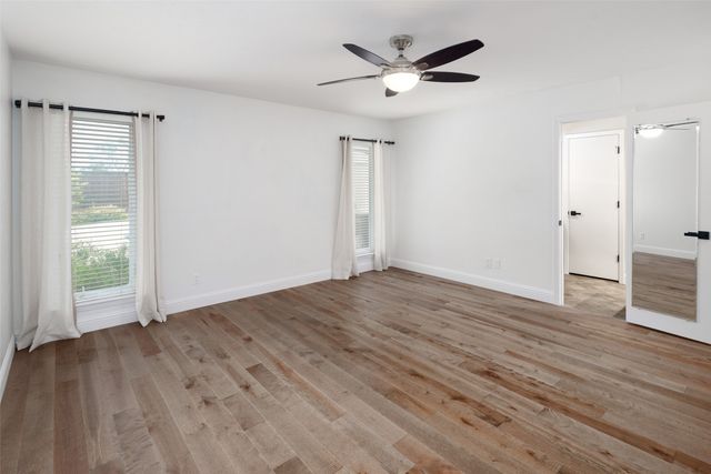 6712 Saint Anne Street, Dallas, TX 75248