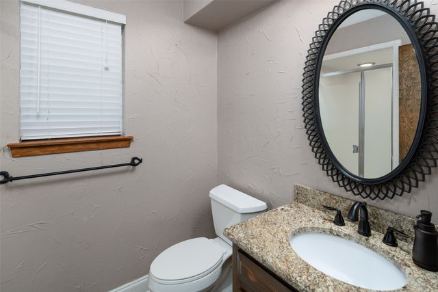 6712 Saint Anne Street, Dallas, TX 75248