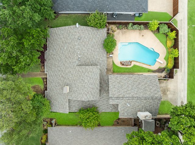 6712 Saint Anne Street, Dallas, TX 75248