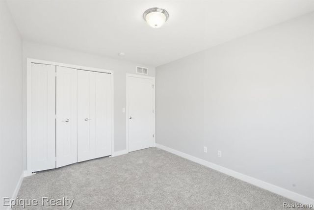 25565 Grandview Lane 33, Novi, MI 48375
