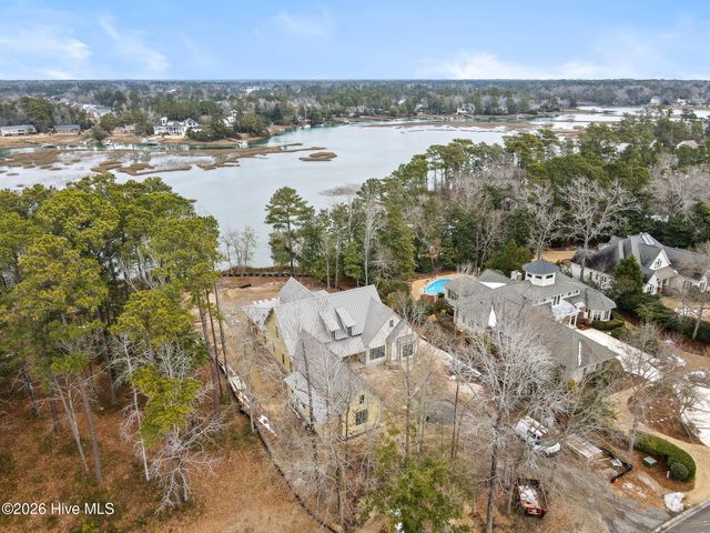 807 John's Orchard Lane, Wilmington, NC 28411