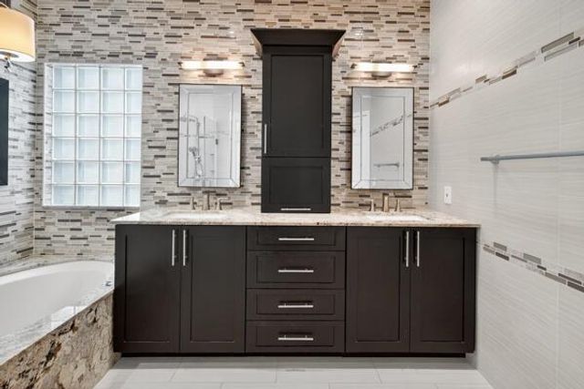 7862 NW 62nd Way, Parkland, FL 33067