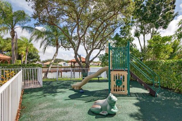 7862 NW 62nd Way, Parkland, FL 33067