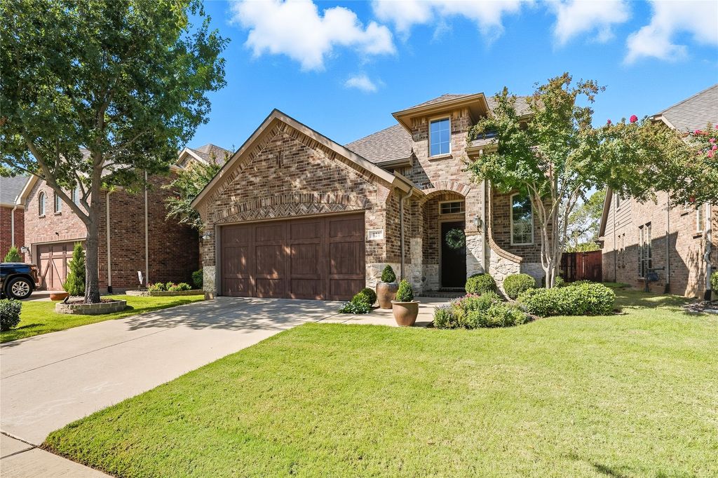 821 Kirby Drive, Argyle, TX 76226