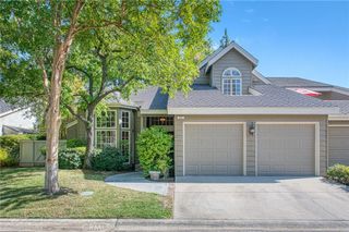 2727 Bluff Avenue W 117, Fresno, CA 93711
