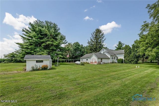 3231 Co Rd K, Swanton, OH 43558